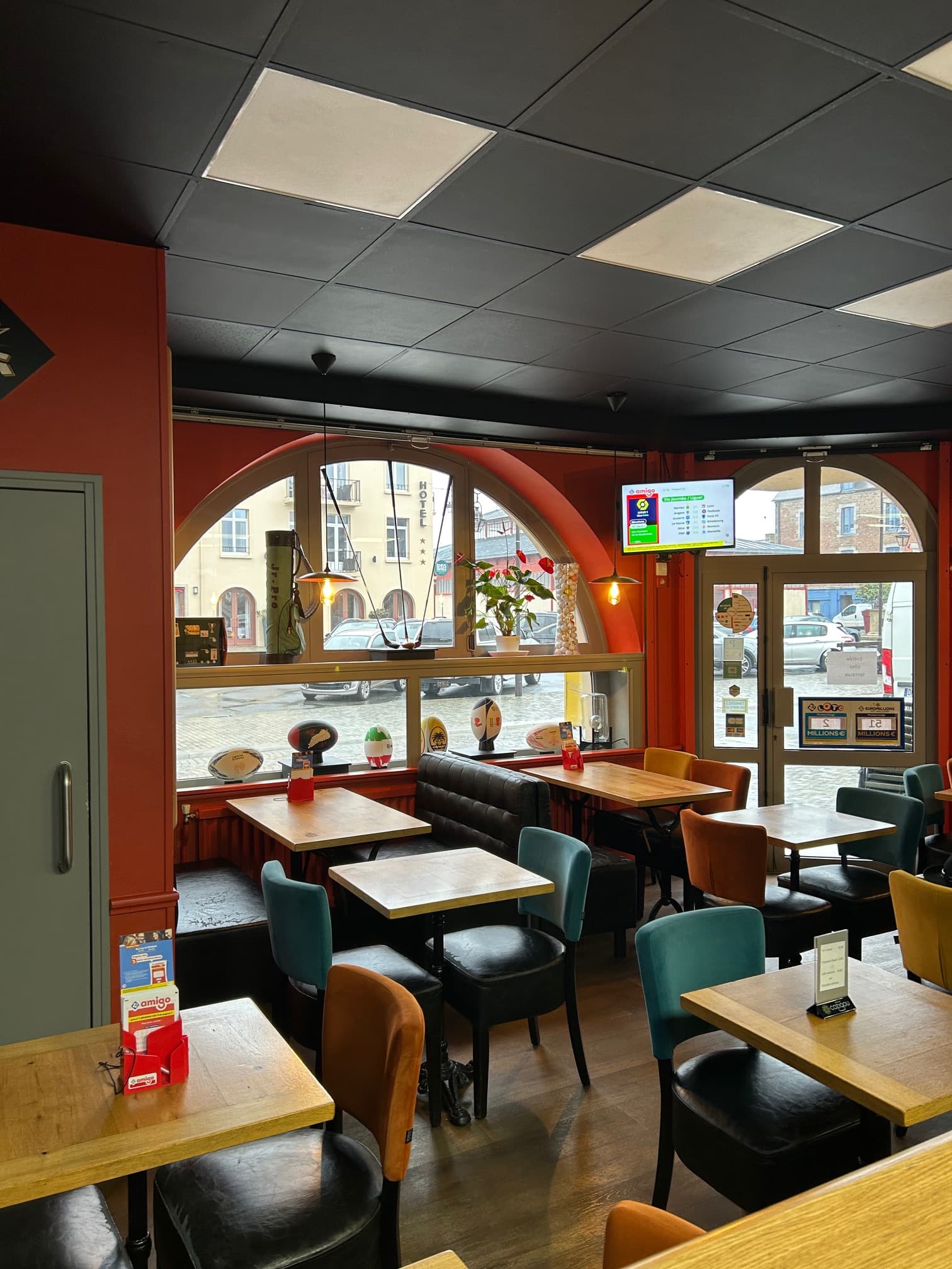 Peinture intérieure - Le Châteaubriand